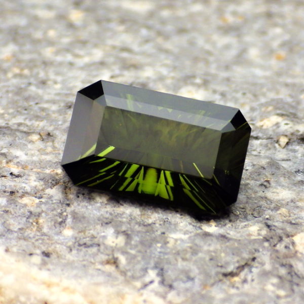 tourmaline verdelite 3.16 ct-ravenstein gem co.