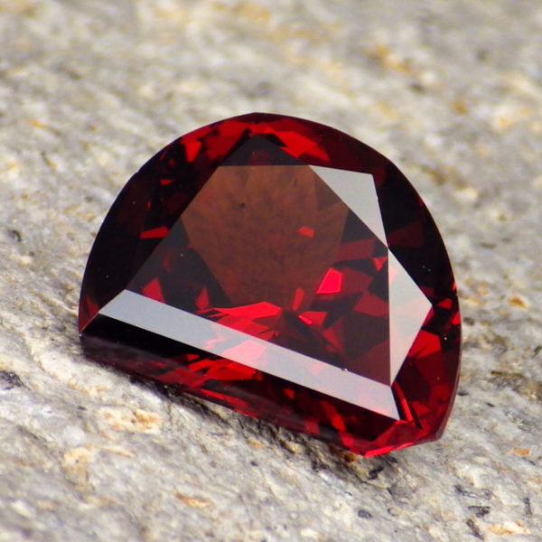 pyralspite garnet 5.92 ct-ravenstein gem co.-3