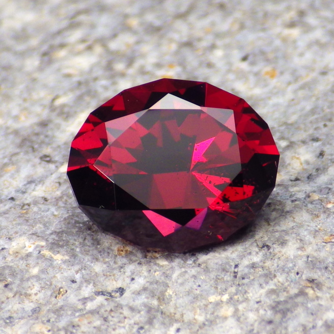 Garnet Pyralspite Umbalite