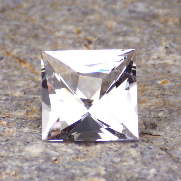 danburite-square-5.57-ct-ravenstein