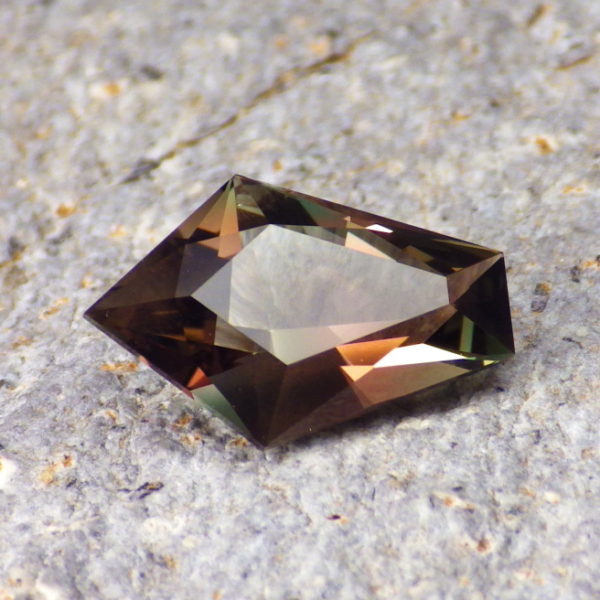 multicolor oregon sunstone 2.97 ct-ravenstein gem co.-5