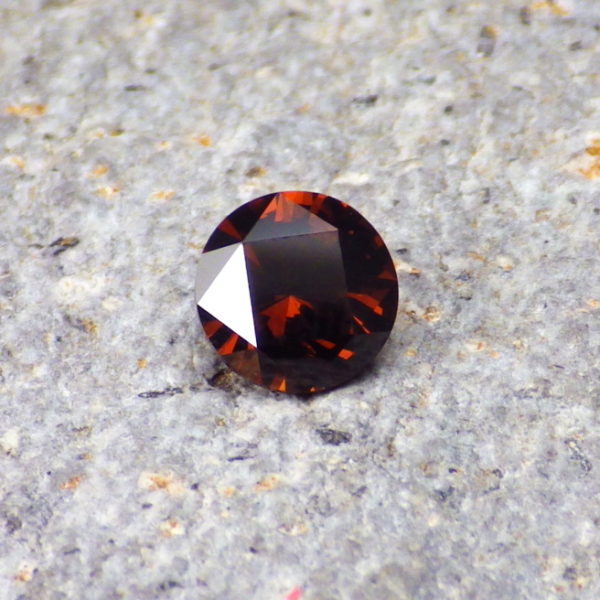 mali garnet round 0.85 ct-ravenstein gem co.-3