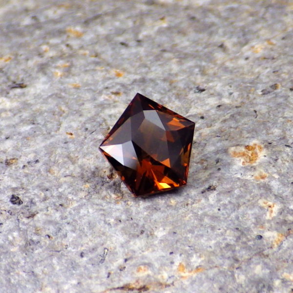 mali garnet-grossular 0.91 ct-ravenstein gem co.-2