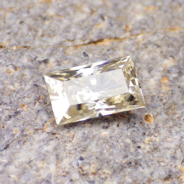 zircon 2.59 ct-ravenstein gem co.-3