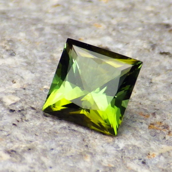 tourmaline 0.77 ct-ravenstein gem co.-2