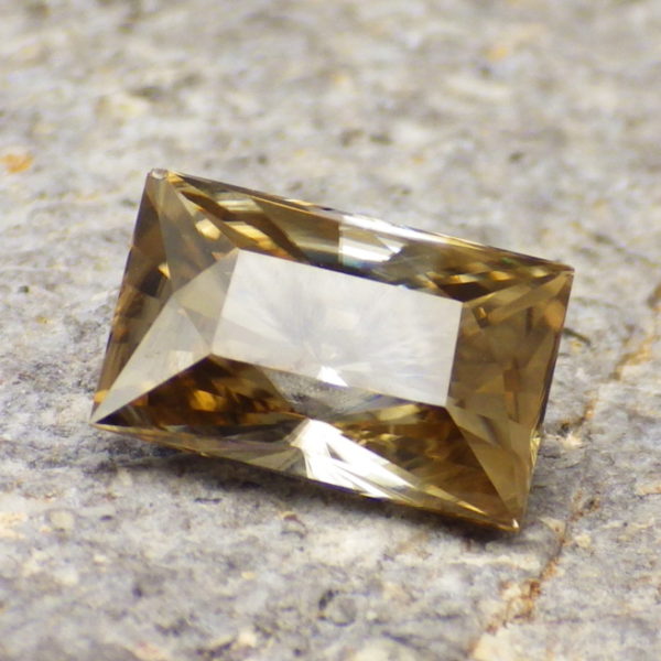 zircon 3.51 ct-ravenstein gem co.-2