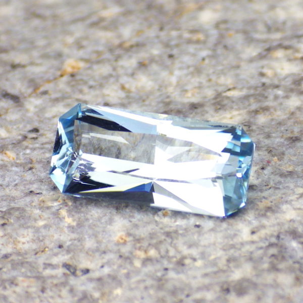 aquamarine 1.80 ct-ravenstein gem co.-2