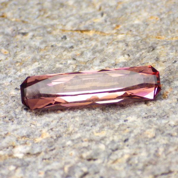 tourmaline rubellite 2.06 ct-ravenstein gem co.