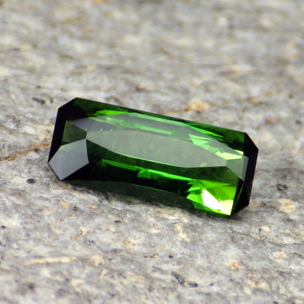 natural tourmaline 1.87 ct-ravenstein gem co.-3