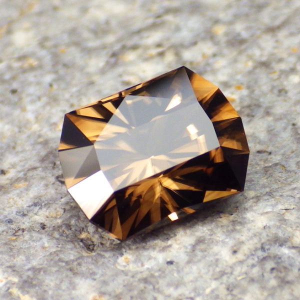 zircon 3.29 ct-ravenstein gem co.-2