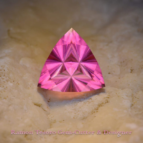 tropical sunset tourmaline 4.025 ct-ramon tesoro-masterpiece collective-1