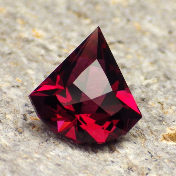 umbalite pyralspite garnet 3.21 ct-ravenstein gem co.-4