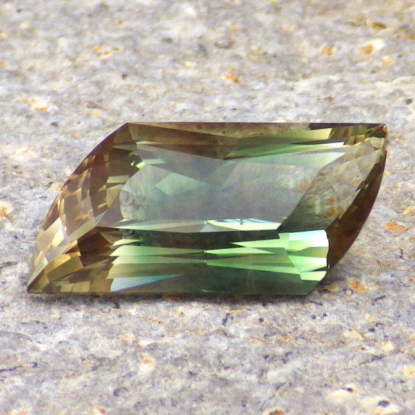 dichroic oregon sunstone 6.87 ct-ravenstein gem co.-3