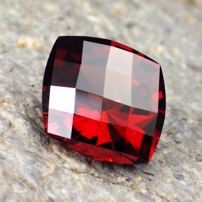 Malaya garnet store price per carat