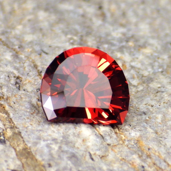 garnet 1.38 ct-ravenstein gem co.-5