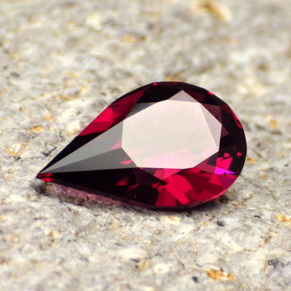 garnet 2.92 ct-ravenstein gem co.4