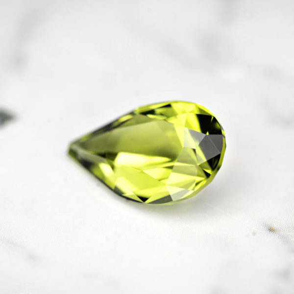 peridot 1.95 ct-ravenstein gem co.-2