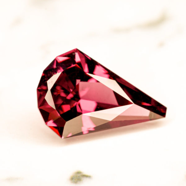 color change garnet 2.76 ct