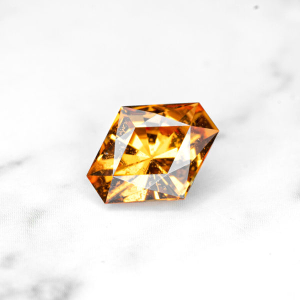 mandarin garnet 1.34 ct