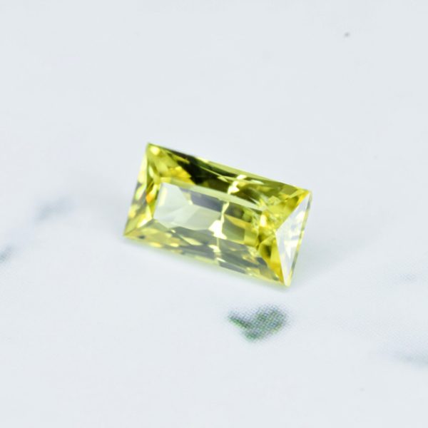 yellow sapphire 0.65 ct