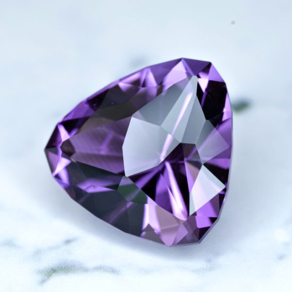 amethyst 8.89 ct