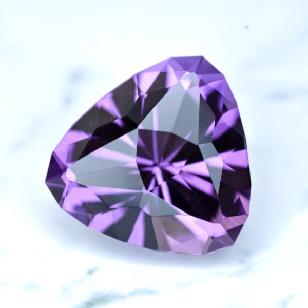 amethyst 8.89 ct