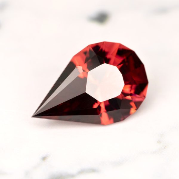 malaia garnet 2.23 ct