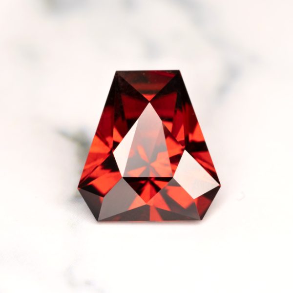 red garnet 1.99 ct