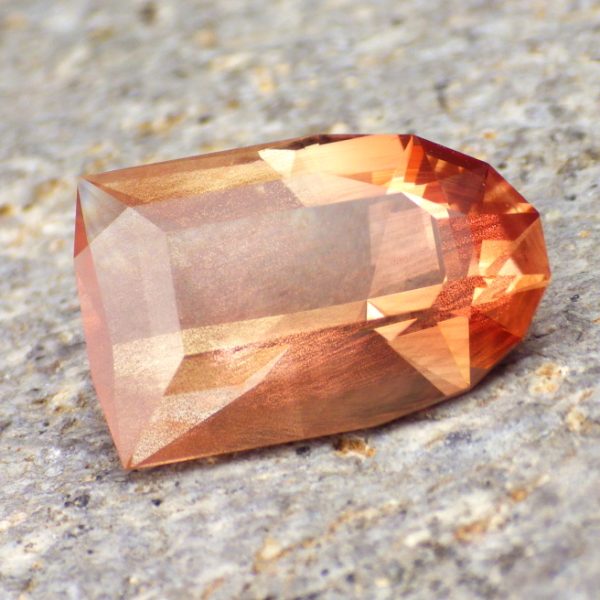 oregon sunstone 8.57 ct