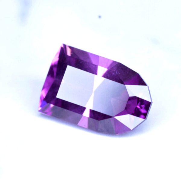 color change pastel pyrope 2.02 ct