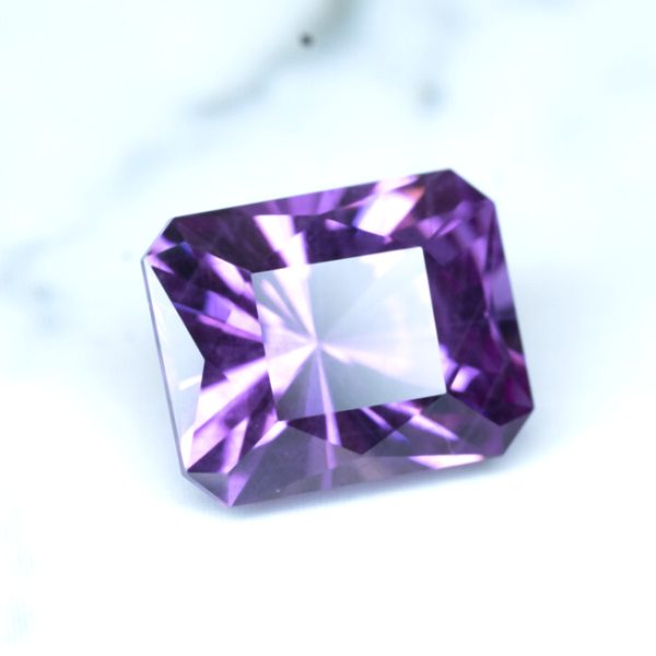 color change pastel pyrope 1.76 ct