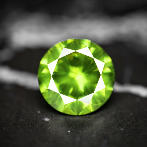 demantoid 2.21 ct