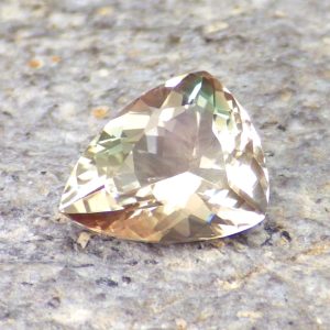 multicolor oregon sunstone 2.26 ct