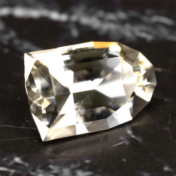 zircon 7.28 ct