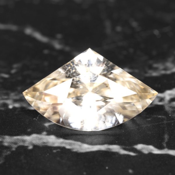 zircon 5.83 ct