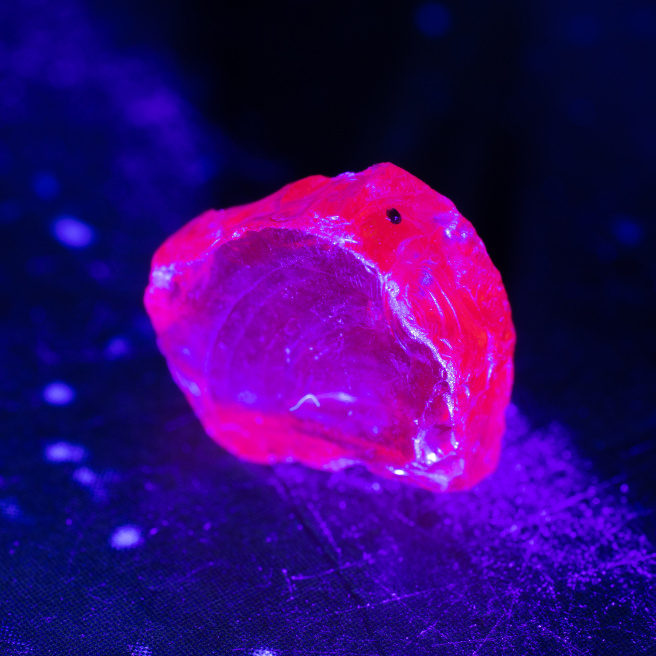 Dragon Garnet / Color Change Fluorescent Chromium-Vanadium Malaya 2.38 ...