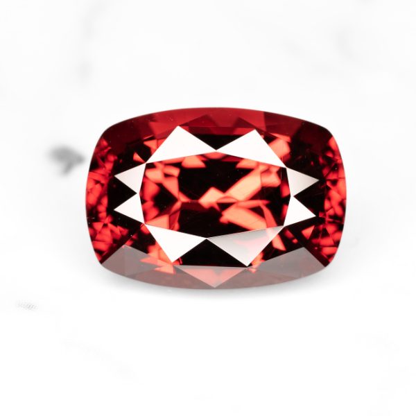 malaia garnet 4.32 ct