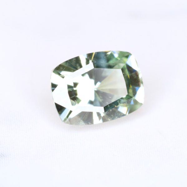 sapphire 0.60 ct