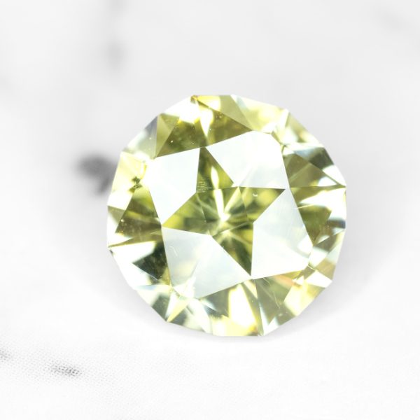 yellow topaz 2.22 ct