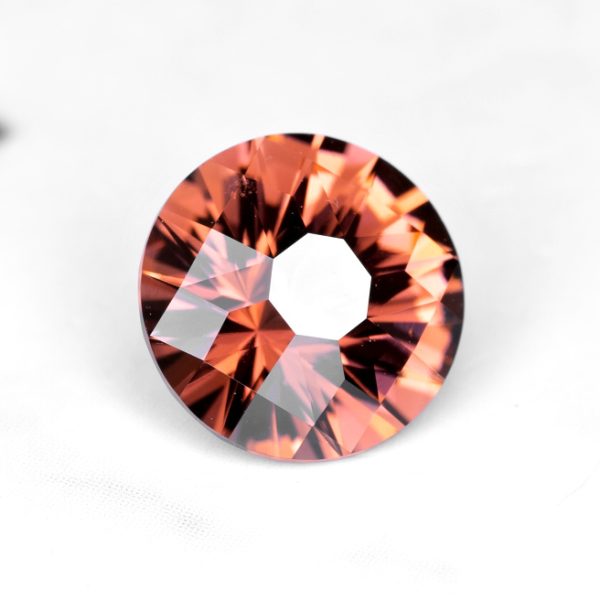 imperial malaya garnet 1.44 ct