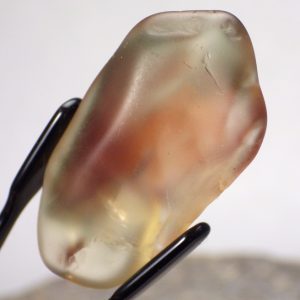 Dichroic Schiller Oregon Sunstone rough 39.61 Ct